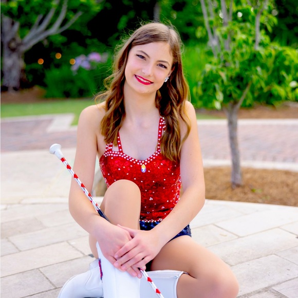 Meet your Posher, Hannah - Picture 1 of 1